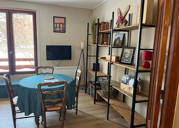 Daire Le Repaire Des Cimes, Cozy And Quiet