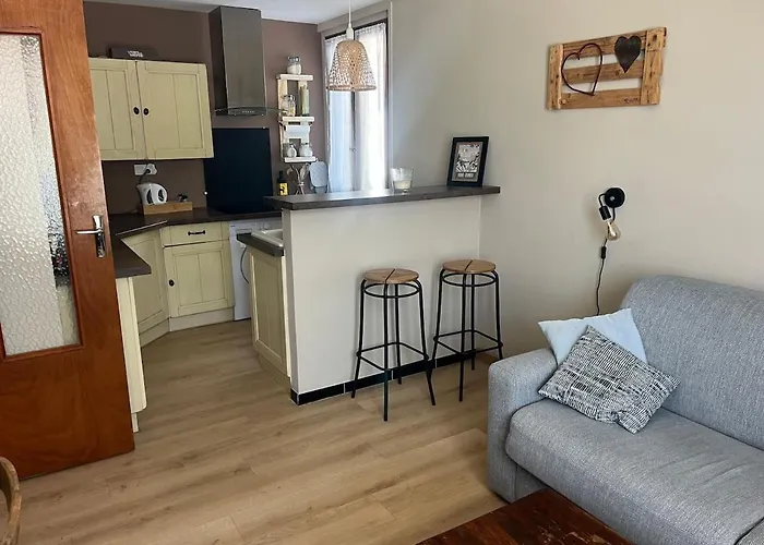 Le Repaire Des Cimes, Cozy And Quiet *